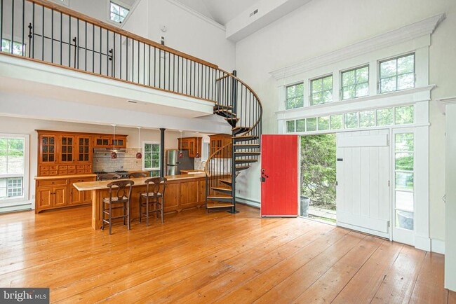 property at 6054 Honey Hollow Rd