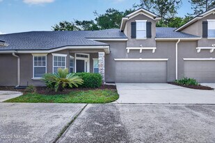 6377 Island Forest Dr in Fleming Island, FL - Building Photo