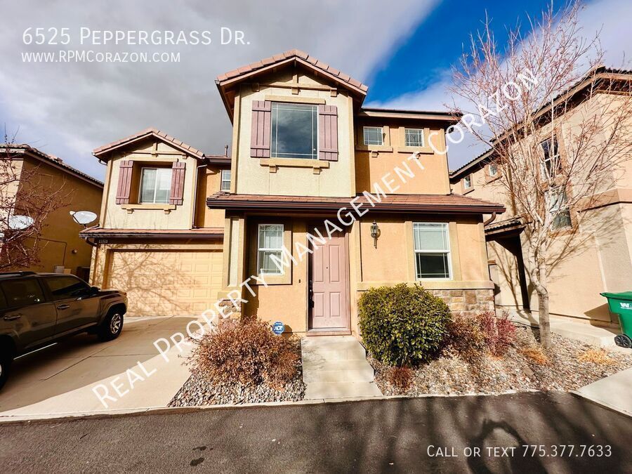 6525 Peppergrass Drive in Sparks, NV - Building Photo