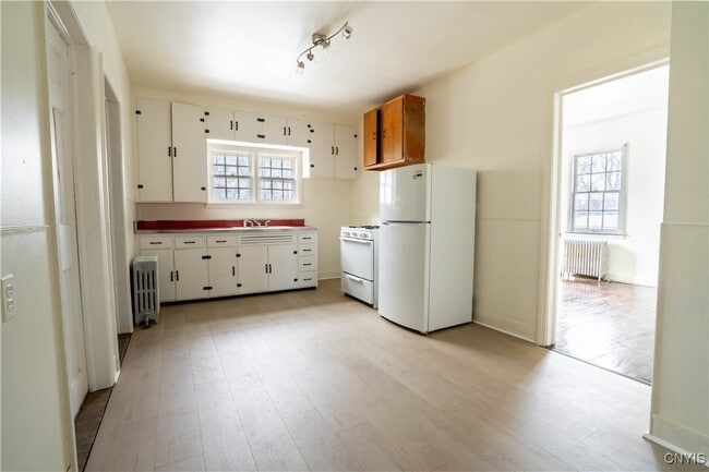 property at 3 Noyes St