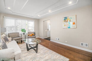 3800 S Harvey Ave, Unit SI ID1301570P in Berwyn, IL - Building Photo