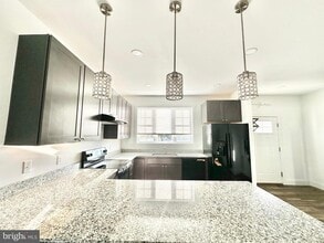 350 N Main St in Smyrna, DE - Building Photo - Building Photo