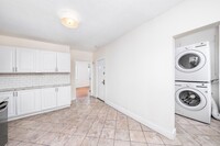 176 K St, Unit 3 in Boston, MA - Building Photo - Building Photo