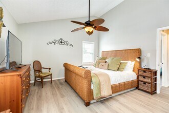 16614 Bermuda Way in Jamaica Beach, TX - Building Photo - Building Photo