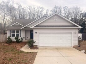 106 Cloverdale Ln in Simpsonville, SC - Building Photo