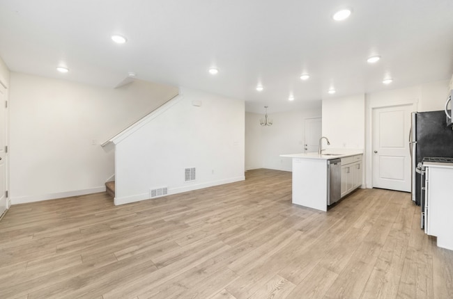 799 N 3860 W in Lehi, UT - Building Photo - Building Photo