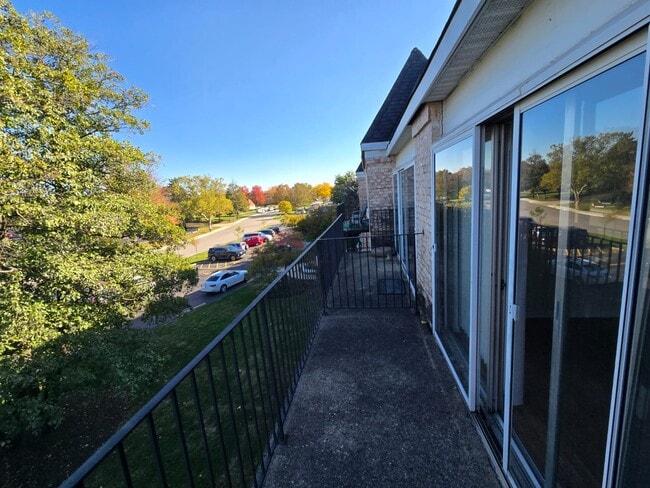 property at 5001 Carriage Way Dr