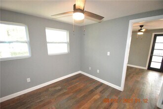 419 Stremma Rd-Unit -1 in Largo, FL - Building Photo - Building Photo