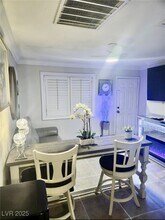 5456 Aleman Dr in Las Vegas, NV - Building Photo - Building Photo