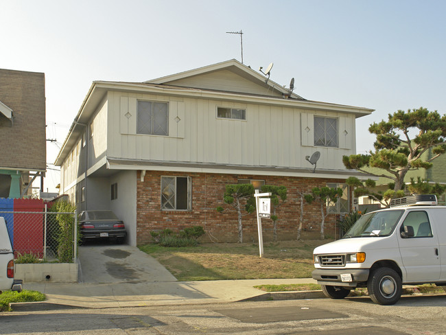 1513 2nd Ave in Los Angeles, CA - Foto de edificio - Building Photo