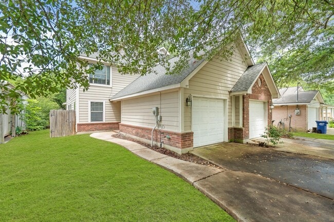 property at 406 Texas St