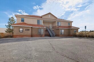 4200 Ridgeway Ct in Rio Rancho, NM - Building Photo - Building Photo
