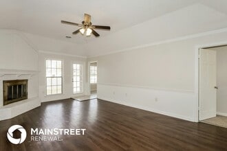 7318 Old Dominion Ct in Memphis, TN - Foto de edificio - Building Photo