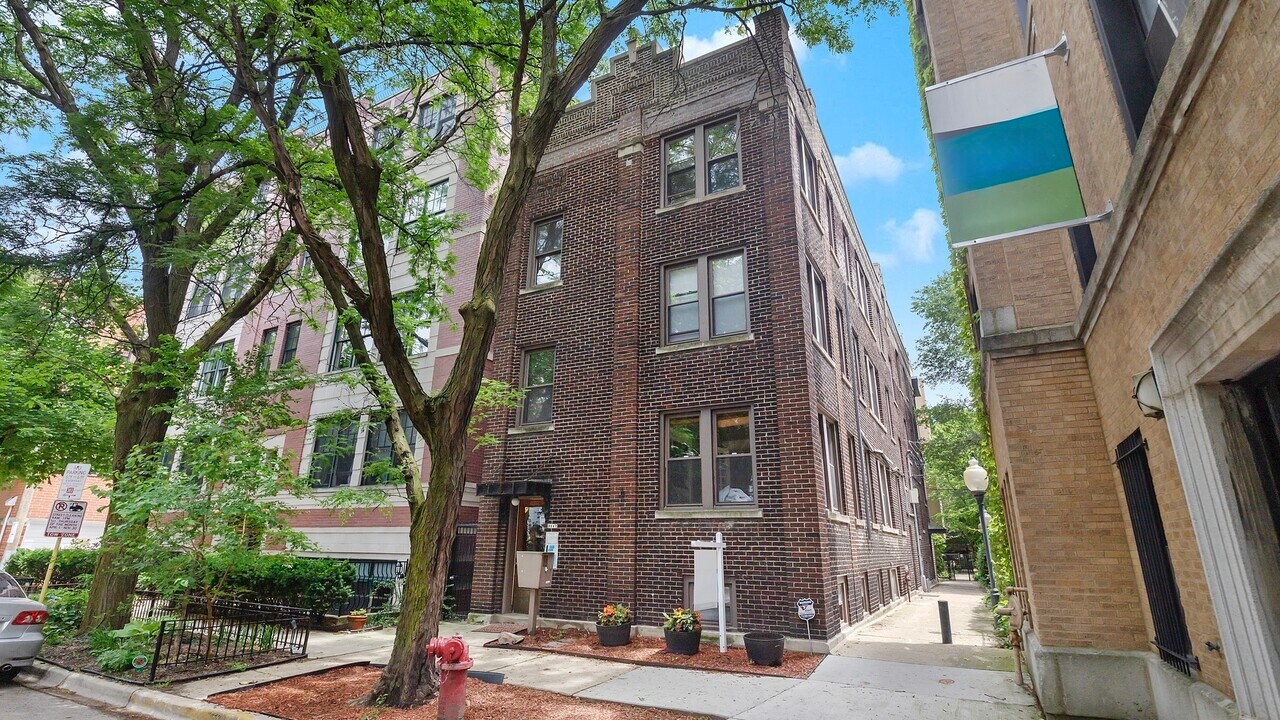 3117 N Orchard St in Chicago, IL - Building Photo