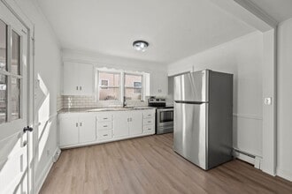 3223 Anderson Dr in Winston-Salem, NC - Building Photo - Building Photo