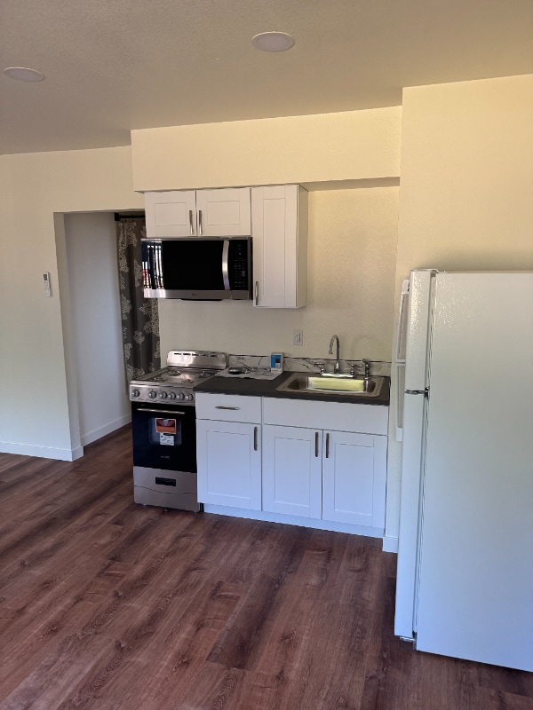 property at 2306 NE 154th Cir