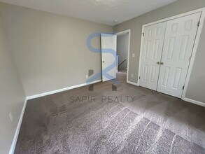 1562 Eastern Sunrise Ln in Decatur, GA - Building Photo - Building Photo
