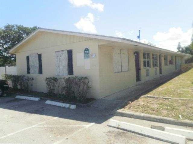 1030 N F St in Lake Worth, FL - Building Photo