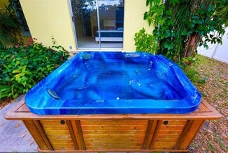 1601 Palmwood Dr in Clearwater, FL - Foto de edificio - Building Photo