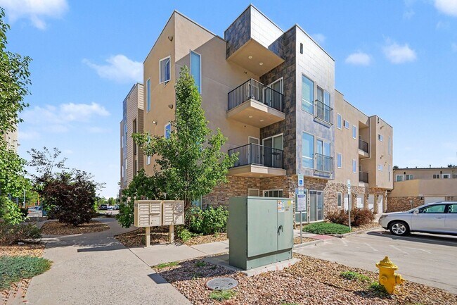 property at 14936 E Hampden Ave