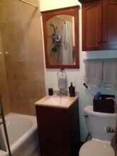 3842 N Bernard St, Unit 2 in Chicago, IL - Building Photo - Building Photo