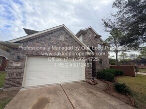2709 Autumn Falls Dr in Pearland, TX - Building Photo - Building Photo