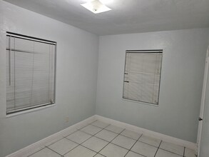 1240 Rutland St in Opa Locka, FL - Building Photo - Building Photo
