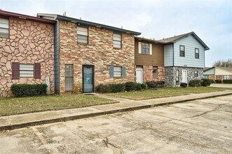8089 NW 23rd St in Oklahoma City, OK - Building Photo - Building Photo