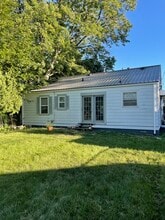 814 W Vine St in Champaign, IL - Foto de edificio - Building Photo