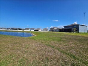 12751 Weston Oaks Ln in Riverview, FL - Building Photo - Building Photo