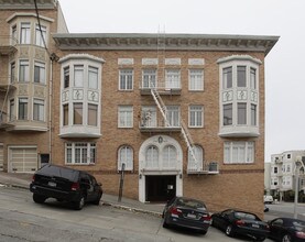 2755 Webster St in San Francisco, CA - Building Photo - Building Photo