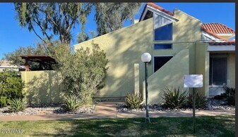 4722 N 10th Pl in Phoenix, AZ - Building Photo