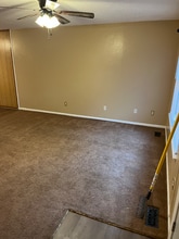 416 N Lucas St in West Columbia, SC - Building Photo - Building Photo