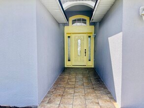 3204 Abiaka Dr in Kissimmee, FL - Building Photo - Building Photo