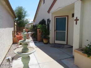 8741 W Athens St in Peoria, AZ - Building Photo - Building Photo