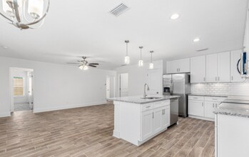 528 Meteor St in Jacksonville, FL - Building Photo - Building Photo