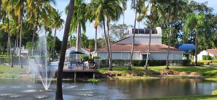 631 Lyons Rd in Coconut Creek, FL - Building Photo - Building Photo