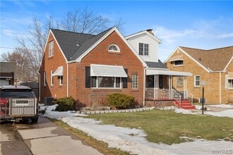 94 Tudor Rd in Buffalo, NY - Building Photo - Building Photo