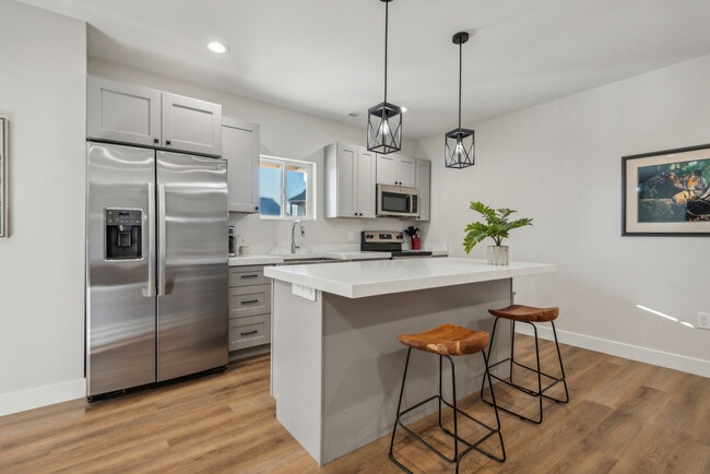 1073 N Ml Rd in Heber City, UT - Building Photo - Building Photo