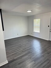 821 Vernon Ct in Sanger, TX - Building Photo - Building Photo