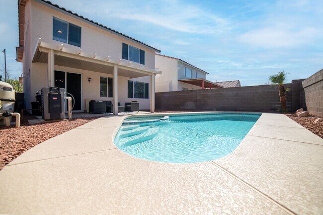 property at 9924 Oriole Crest Ct