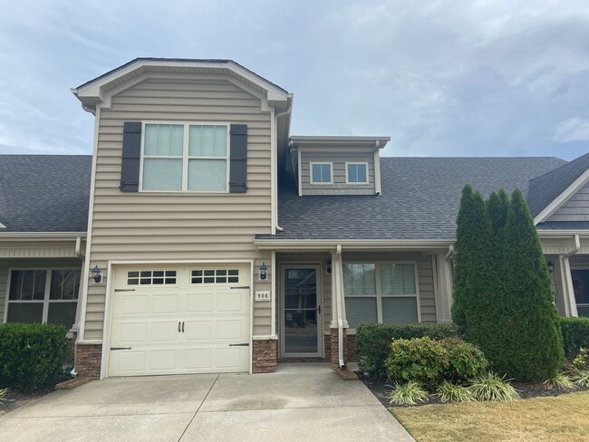 property at 908 Keepsake Diamond Ln