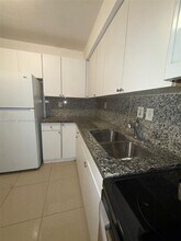 282 NW 98th St in Miami, FL - Building Photo - Building Photo