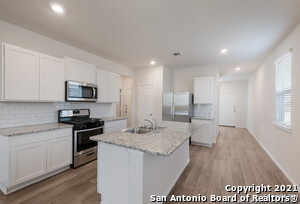 5618 James Trce Dr in San Antonio, TX - Building Photo - Building Photo