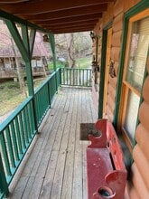 5568 Henry Town Rd in Sevierville, TN - Building Photo - Building Photo