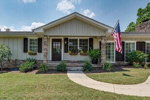 202 SE Dockery Ln in Cleveland, TN - Building Photo