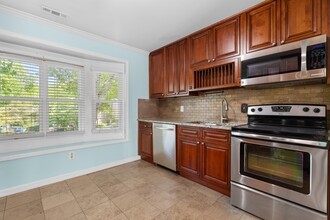 5423 Pine Top Cir in Raleigh, NC - Building Photo - Building Photo