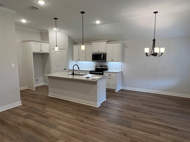 708 Tippit Ln in Greenville, TX - Building Photo - Building Photo