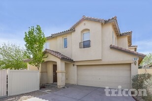 1037 Monte De Oro Ave in Las Vegas, NV - Building Photo