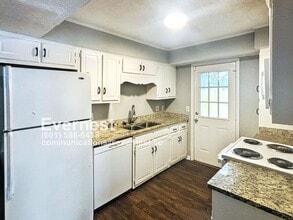 1101 Jamestown Way in Jackson, MS - Building Photo - Building Photo